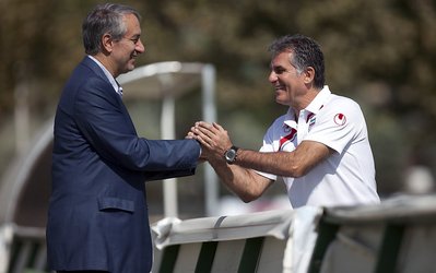 پیامک کی‌روش به کفاشیان از ژوهانسبورگ/پست جدید مبارک باشه!