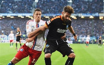 پلی‌آف بوندس‌لیگا | هامبورگ 1 - کالسروهه 1 / توقف خانگی هامبورگ برابر کالسروهه