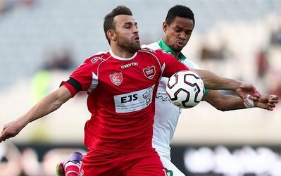 آغاز فیزیوتراپی مهاجم پرسپولیس در کلینیک باشگاه استقلال