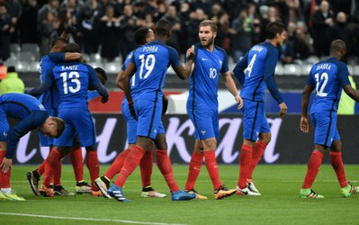 اورا فرانسه را آماده ی پیروزی می بیند