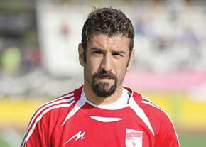 انصاریان: مهمانی و شب زنده‌داری داشتم اما سراغ دود نرفتم