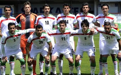 میثاق‌نامه اعضای تیم ملی فوتبال / عهد می‌بندیم که تا آخرین نفس برای ایران بایستیم