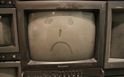 نبود تلویزیون خصوصی و مشکل حق پخش فوتبال