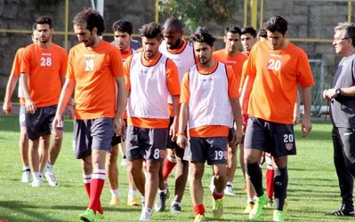 تمرین سبک سرخپوشان در هتل / زمان جلسه فنی مشخص شد