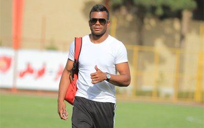 خستگی نیلسون از نوشیدن چای در باشگاه پرسپولیس!