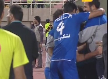 ویدئو : گل اول استقلال(علیرضا رمضانی)