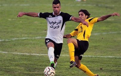 باشگاه پرسپولیس خواهان ایوب کلانتری شد / درخشان در پی تقویت خط هافبک تیم