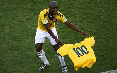 آرمرو: باید همه با هم برای مهار نیمار تلاش کنیم