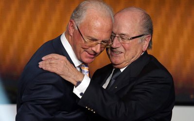 حمایت قیصر از بلاتر