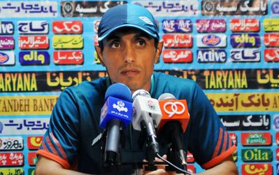 خطیبی: با روحیه‌ بالا به مصاف پرسپولیس می‌رویم