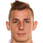 لوكاس  دینیه/فرانسه / ملی / مردان (287)/32