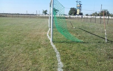 خط‌‌کشی زمین فوتبال به صورت مدرن + عکس