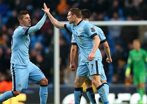 استفان یووتیچ - جیمز میلنر