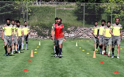 پرسپولیس مقابل گنچلربیرلیی نارنجی میپوشد