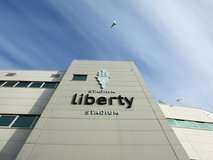 ستون سه‌شنبه: «FourFourTwo» | سوانسی باشگاهی متفاوت