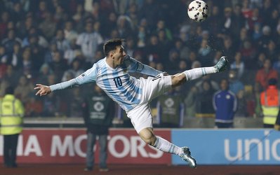 مسی برترین بازیکن دیدار آرژانتین - پاراگوئه