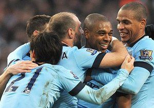 شادی بازیکنان سیتی|منچستر سیتی 2 - 2 بِرنلی / لیگ جزیره