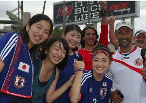 ژاپن|هواداران ژاپن استقبال خوبی از تیمشان کردند