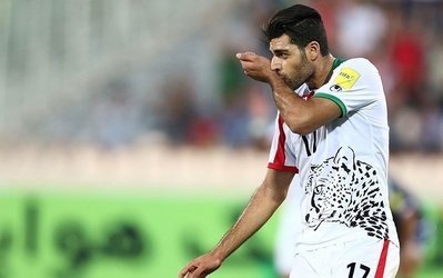 حاشیه‌های ایران - گوام | تشویق طارمی به سبک بوندس لیگایی‌ها / شماره 7 به عالیشاه رسید