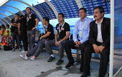 فنونی‌زاده: مقصر نتایج ضعیف پرسپولیس کادر فنی است/ نمی‌توانید، استعفا بدهید!