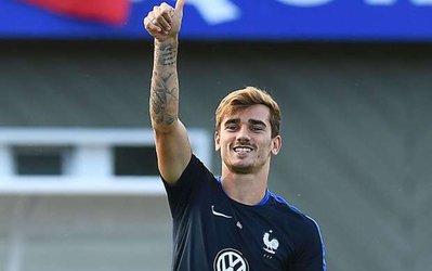 اونای امری: در زمان حضور در والنسیا از رئیس باشگاه خواستم گریزمان را جذب کند