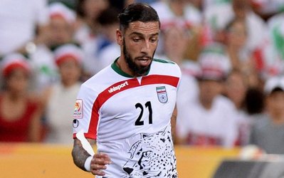 دژاگه: فکر می‌کنند چون به قطر رفته‌ام، فوتبالم افت کرده است/ عراقی‌ها را می‌بینم داغ دلم‌ تازه می‌شود