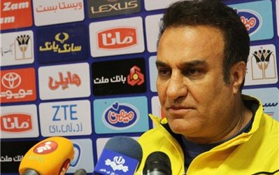 کاظمی: آنقدر تیم مدعی سقوط است که به نیفتادن دلخوش باشیم