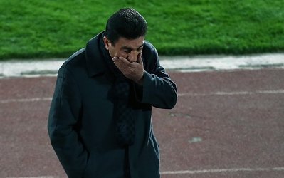 جام حذفی | استقلالی‌ها در رختکن ماندند / فشار قلعه نویی افتاد