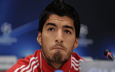 سوارز: با پدربزرگم ماشین تعمیر می‌کردم تا پول به خانه ببرم