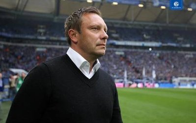 مربی پادربورن سقوط‌کرده، سرمربی فصل آینده‌ی شالکه