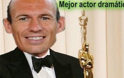 شیرجه روبن سوژه شبکه‌های اجتماعی/ اهدای جایزه اسکار به ستاره هلند!+عکس