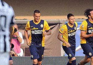 لوکا تونی|هلاس ورونا 2 - 2 یوونتوس / سری آ