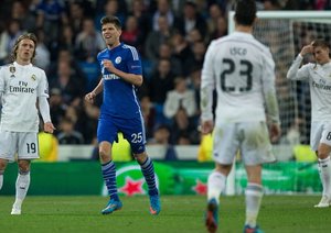 کلاس یان هونتلار|رئال مادرید 3 - 4 شالکه / لیگ قهرمانان