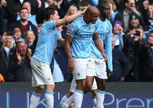 وینسنت کمپانی|جشن بازیکنان سیتی بعد از زدن گل دوم