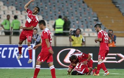 هفته سوم لیگ برتر | پرسپولیس 1 - ذوب‌آهن 0 / طلسم‌شکنی سرخپوشان