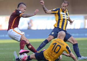 راجا ناينگولان|هلاس ورونا 1 - 1 رم / سری آ