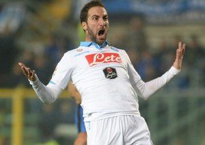 گونزالو ایگواین|None