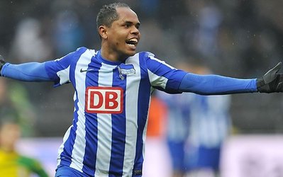 رونی برزیلی می‌خواهد در امارات به فوتبالش ادامه دهد