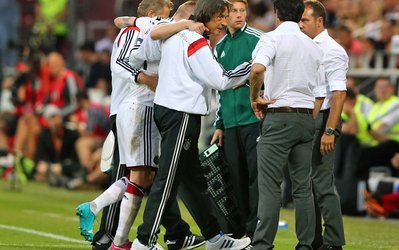 دلداری ستارگان فوتبال و ورزش دنیا به مارکو رویس