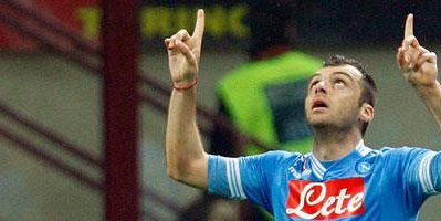 پاندف، آماده جدایی از ناپولی