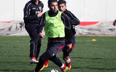 کفشگری: باید از اول لیگ در کورس قهرمانی باشیم/ حضور در پرسپولیس برایم بزرگ‌ترین افتخار است