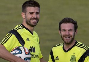 جرارد پیکه  - خوان ماتا