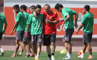 حضور مهاجم صربستانی در تمرین پرسپولیس