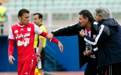 گردانی: 3 میلیارد هم بدهند دیگر در تبریز بازی نمی‌کنم / طرفداران در شبكه مجازی فحاشی مي‌كنند