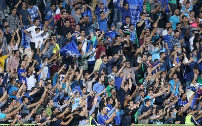 رقابت استقلالی ها با پرسپولیس برای پر کردن ورزشگاه آزادی