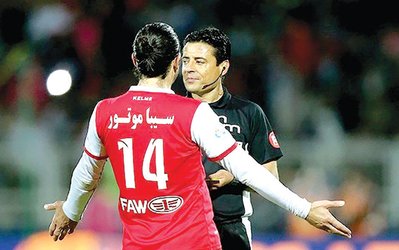 قضاوت داور جنجالی در لیگ قهرمانان آسیا