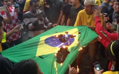 خبر شورش مردم برزیل پس از شکست برابر آلمان صحت ندارد