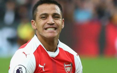 هشدار ونگر به الکسیس سانچز به خاطر زدن پنالتی در مقابل هال سیتی