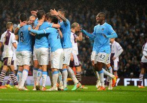 منچستر سیتی|جشن بازیکنان سیتی بعد از زدن چهار گل به استون ویلا