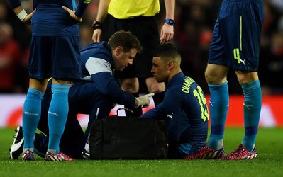 ونگر: چمبرلین 3 تا 4 هفته از میادین دور خواهد بود